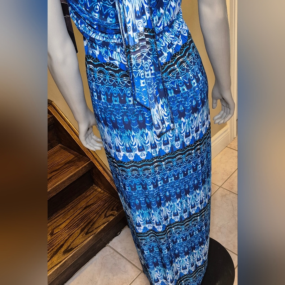 Elegant Blue Patterned Maxi Skirt by Mlle Gabrielle. - Picture 16 of 16